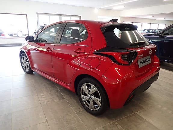 Mazda 2 7 of 18