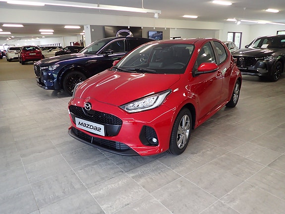 Mazda 2 3 of 18