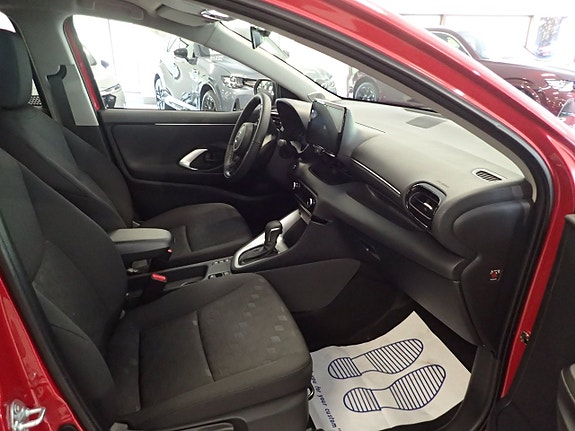 Mazda 2 17 of 18