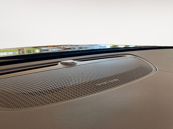 Volvo V90 23 of 26