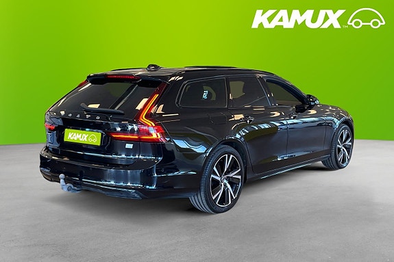 Volvo V90 4 of 26