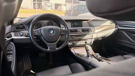 BMW 528 8 of 30