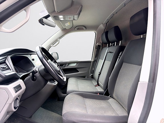 Volkswagen Transporter 10 of 14