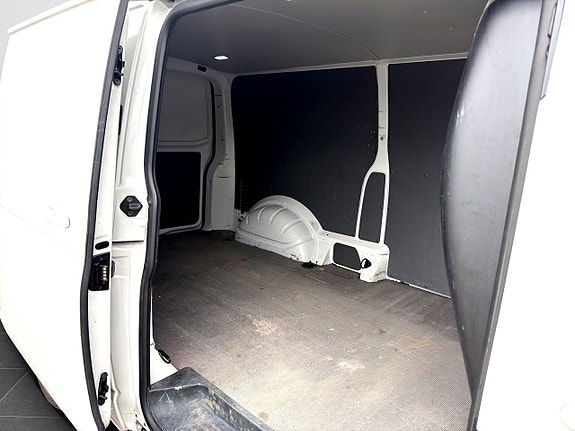 Volkswagen Transporter 6 of 14