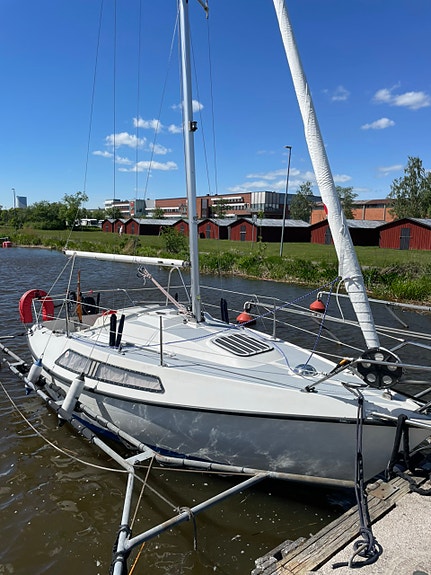Liten segelbåt, lägg ett bud! 3 of 5