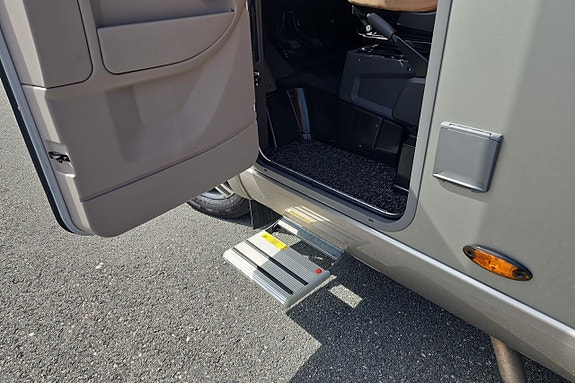 Hymer 678 Exsis-i 148hk, Långbädd, Ugn, 3500kg 5 of 5