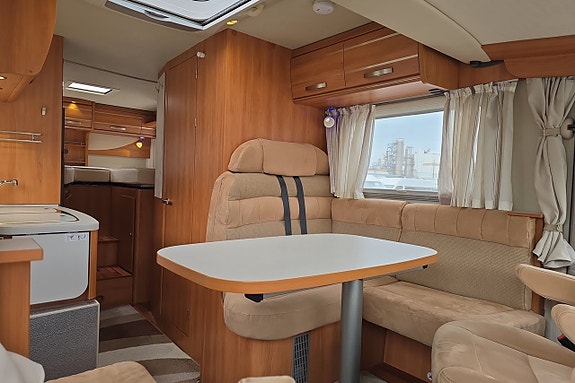 Hymer 678 Exsis-i 148hk, Långbädd, Ugn, Litium, Inverter, 3500kg 8 of 30