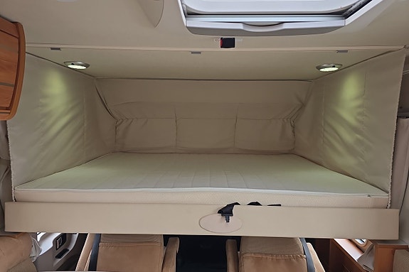 Hymer 678 Exsis-i 148hk, Långbädd, Ugn, Litium, Inverter, 3500kg 14 of 30
