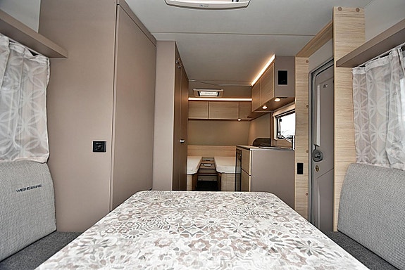 Weinsberg 470 EU CaraCito, Långbäddar *Välutrustad 6 of 27