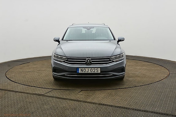 Volkswagen Passat 4 of 5