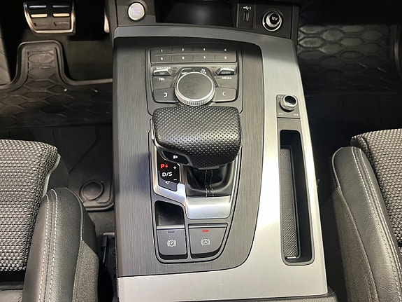 Audi Q5 20 of 28