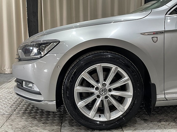 Volkswagen Passat 4 of 5
