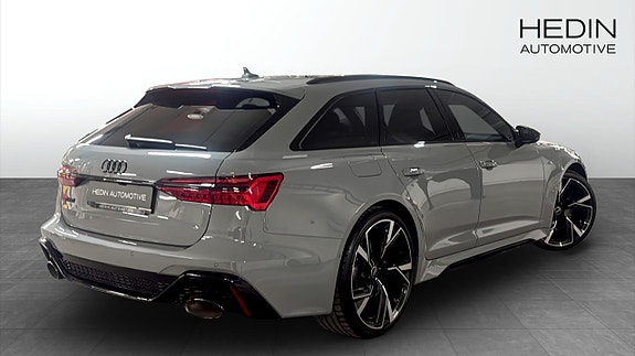 Audi RS6 2 of 5