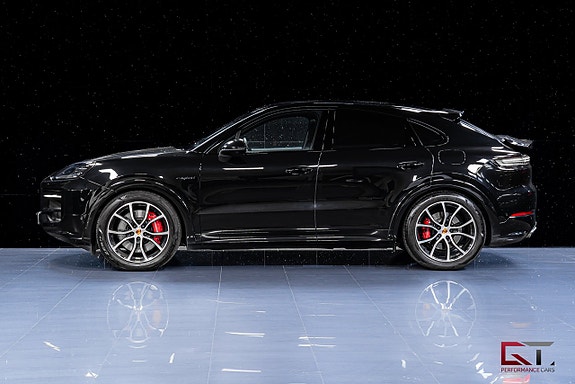Porsche Cayenne S 5 of 5