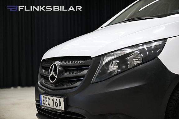 Mercedes-Benz Vito 111 12 of 23
