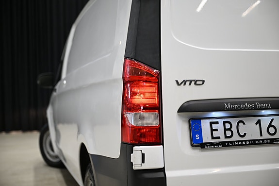 Mercedes-Benz Vito 111 10 of 23