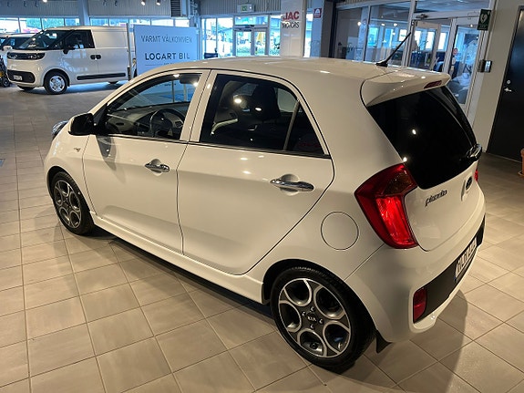 Kia Picanto 5 of 5