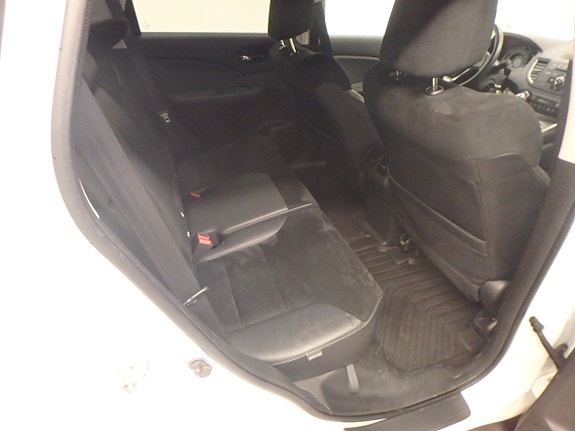 Honda CR-V 13 of 16