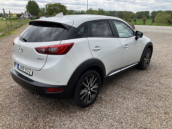 Mazda CX-3 3 of 5