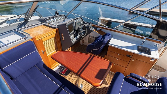 Nimbus 34 Nova S | 2x Volvo Penta D4 260 A-E 19 of 30
