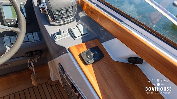 Nimbus 34 Nova S | 2x Volvo Penta D4 260 A-E 14 of 30