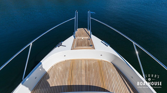 Nimbus 34 Nova S | 2x Volvo Penta D4 260 A-E 22 of 30