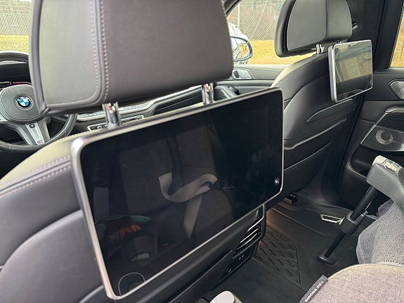 BMW X7 17 of 30