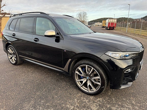 BMW X7 3 of 30