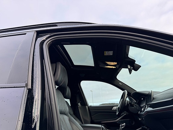 BMW X7 24 of 30