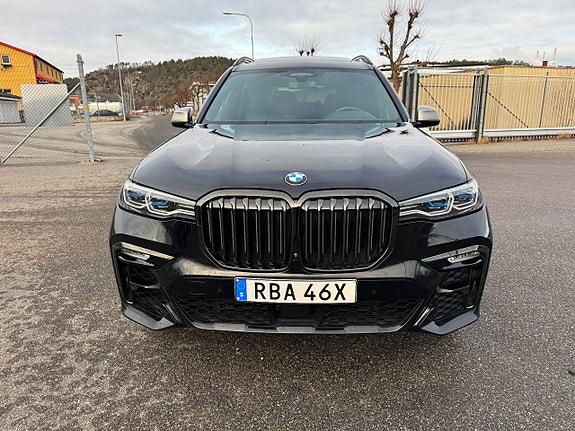 BMW X7 7 of 30
