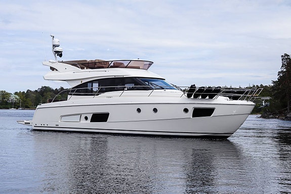 Bavaria 420 Virtess Fly | 2015 2 of 12