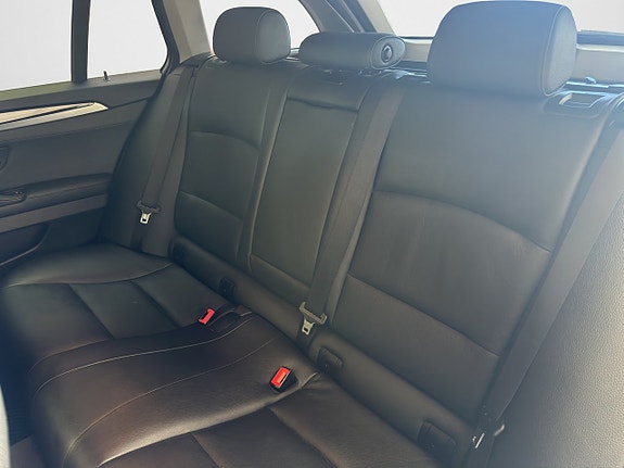 BMW 520d 10 of 17