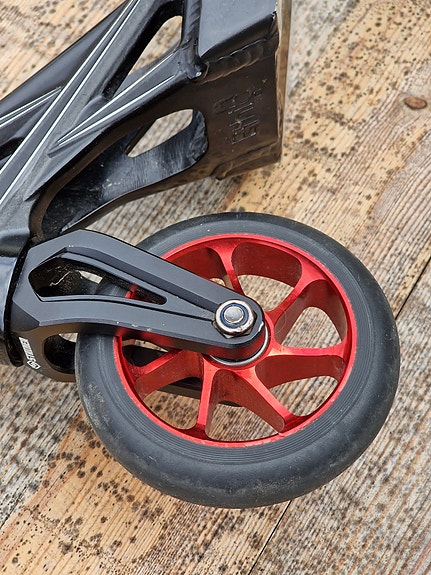 Product image 6 of 9