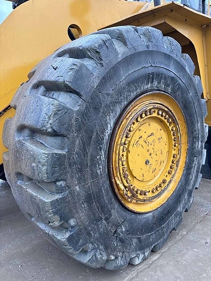 CAT 988 K 14 of 16