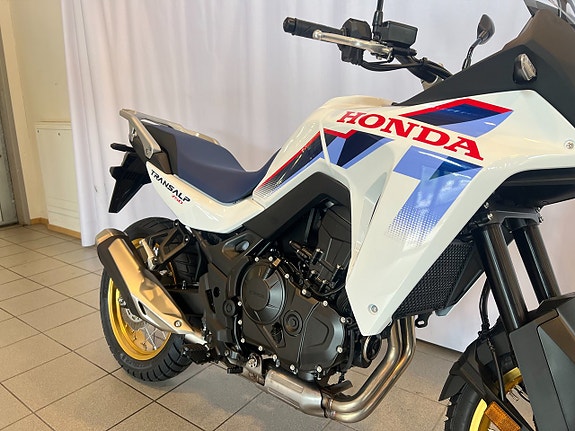 Honda Transalp XL750 #Finns nu i hallen ; Räntekampanj## 3 of 5