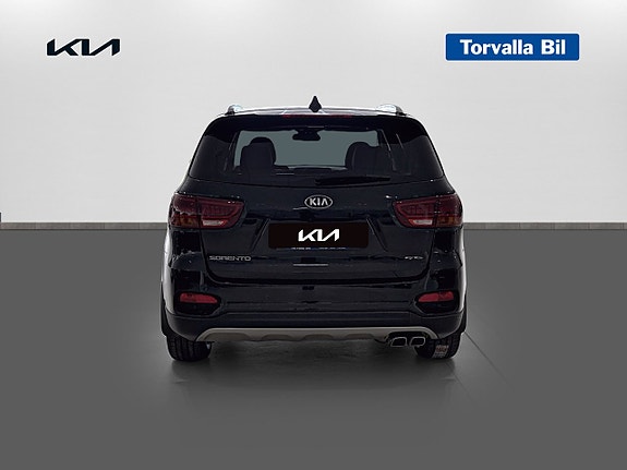 Kia Sorento 6 of 15