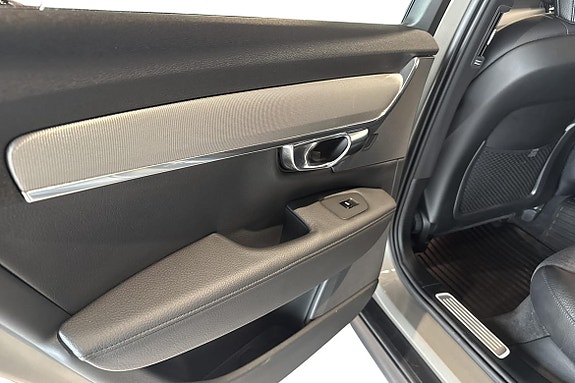 Volvo V90 Cross Country 19 of 29