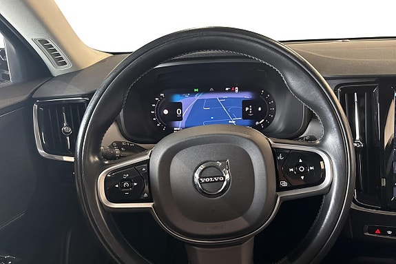 Volvo V90 Cross Country 8 of 29