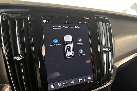 Volvo V90 Cross Country 25 of 29