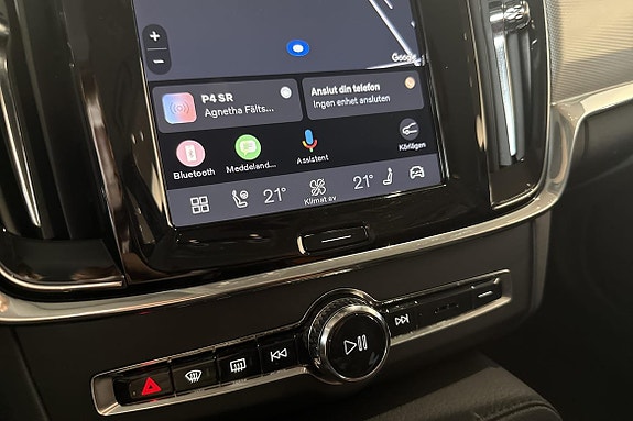 Volvo V90 Cross Country 13 of 29
