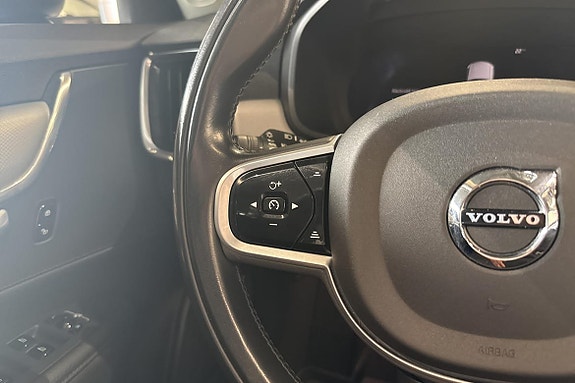 Volvo V90 Cross Country 21 of 29