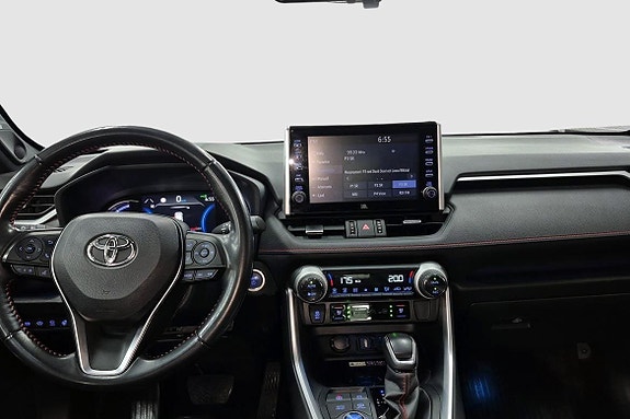 Toyota RAV4 9 of 11