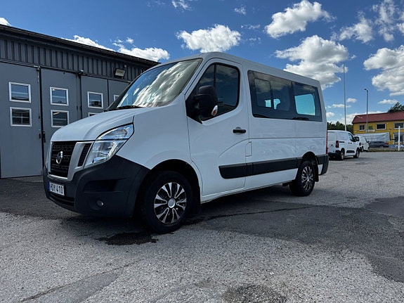 Nissan NV400