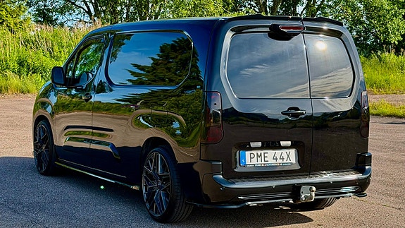 Peugeot Partner 4 of 5