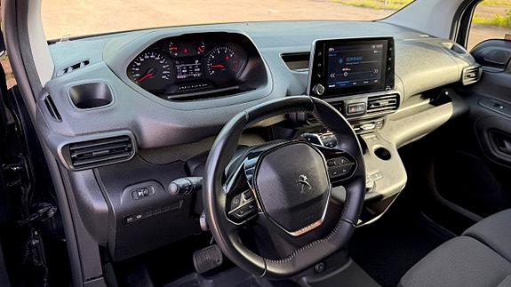 Peugeot Partner 7 of 15