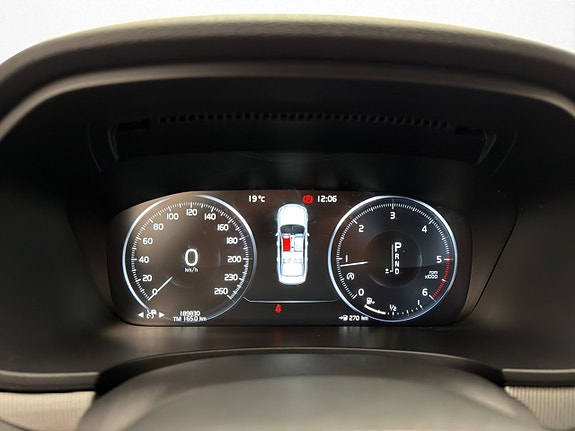 Volvo S90 22 of 30