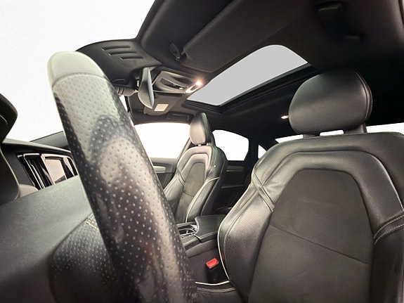 Volvo S90 13 of 30