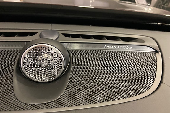 Volvo XC90 23 of 27