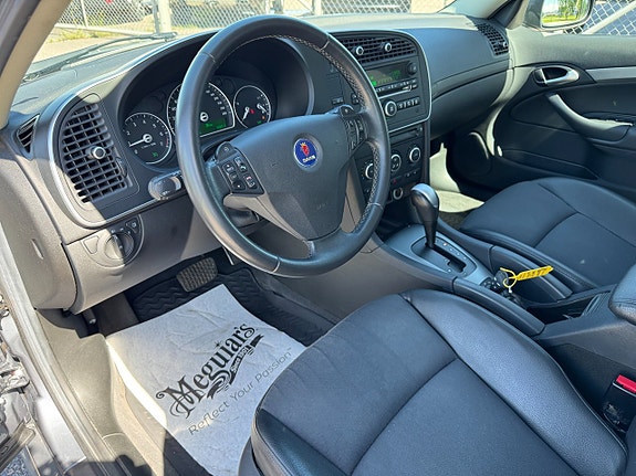 Saab 9-3 8 of 16