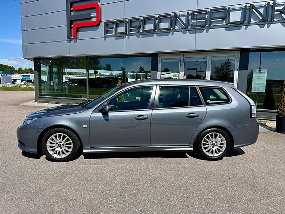 Saab 9-3 2 of 5